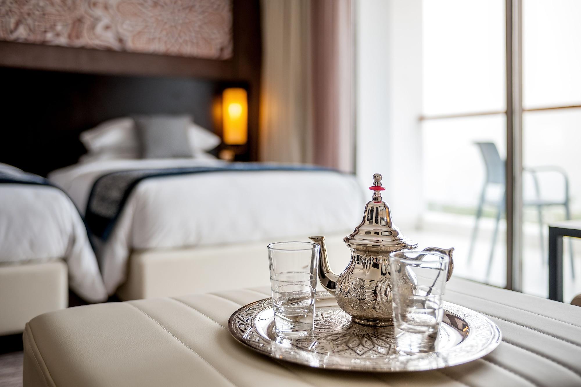 Hyatt Place Taghazout Bay Eksteriør bilde A Moroccan tea set