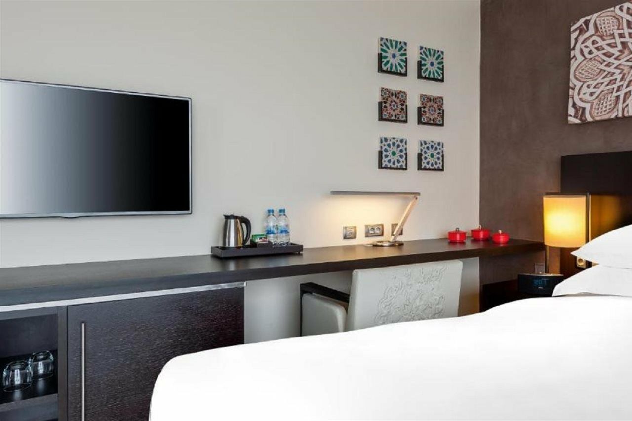 Hyatt Place Taghazout Bay Eksteriør bilde A room at the hotel
